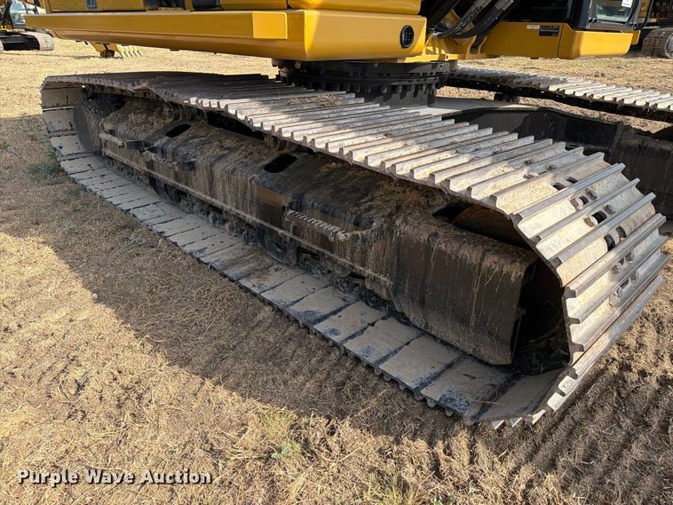 image for item FN3516 2022 Caterpillar 323 excavator