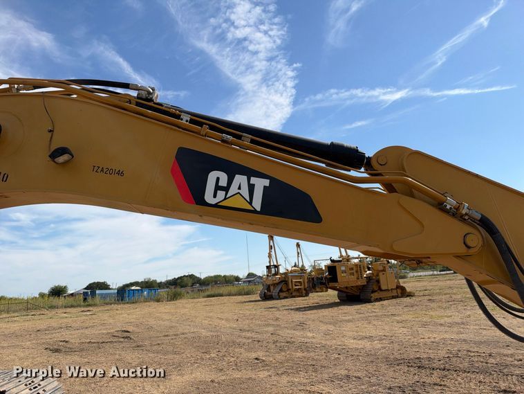 image for item FN3517 2018 Caterpillar 336FL excavator