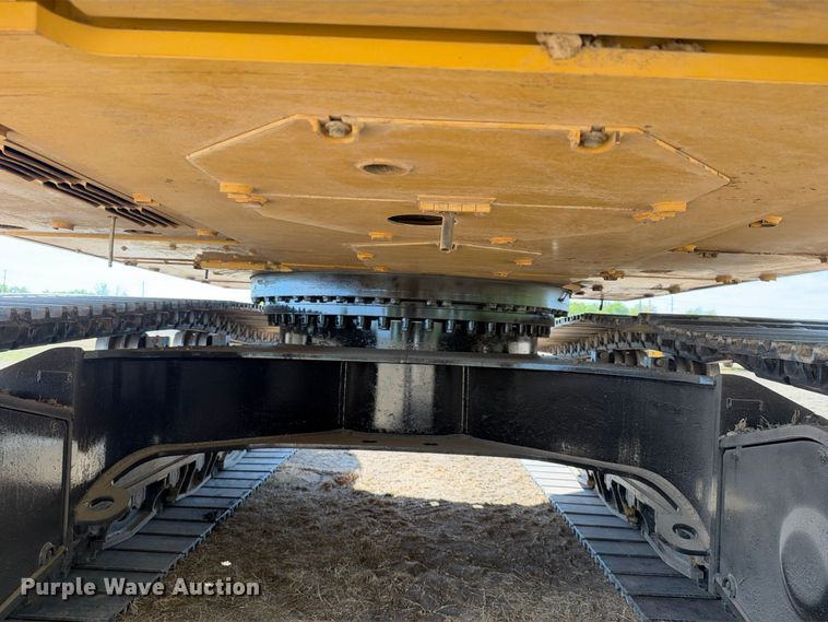 image for item FN3517 2018 Caterpillar 336FL excavator