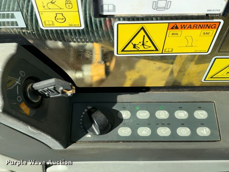 image for item FN3517 2018 Caterpillar 336FL excavator
