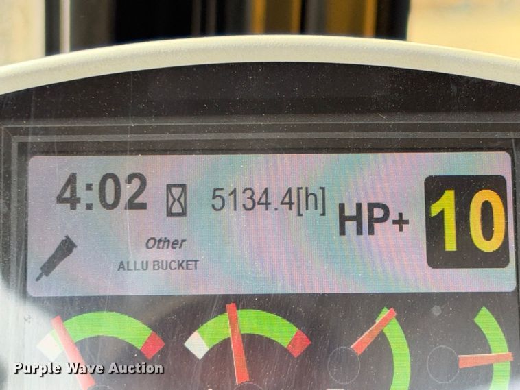image for item FN3517 2018 Caterpillar 336FL excavator