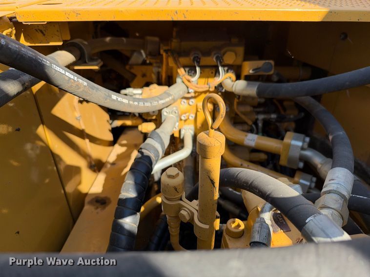 image for item FN3517 2018 Caterpillar 336FL excavator