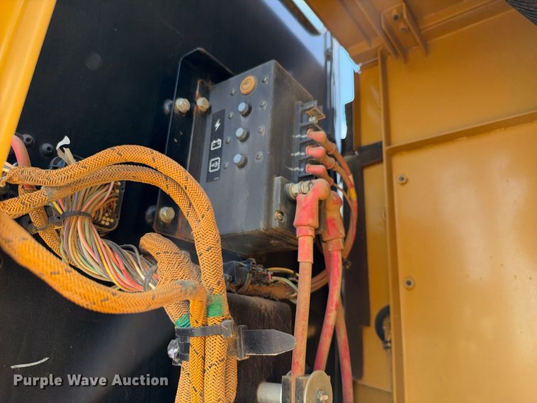 image for item FN3517 2018 Caterpillar 336FL excavator