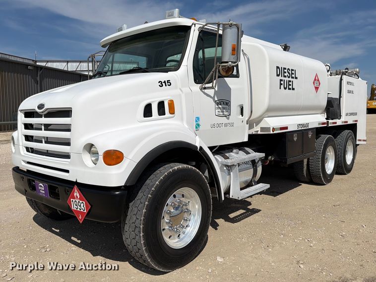 image for item FN3518 2005 Sterling L7500 Series fuel / lube truck