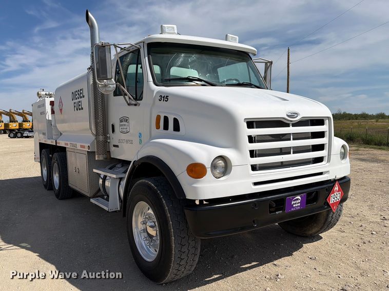 image for item FN3518 2005 Sterling L7500 Series fuel / lube truck