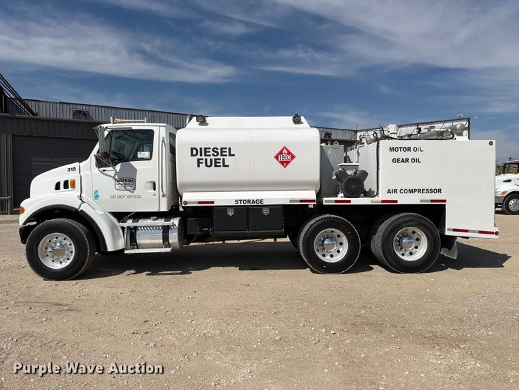 image for item FN3518 2005 Sterling L7500 Series fuel / lube truck