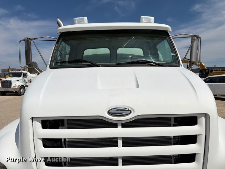 image for item FN3518 2005 Sterling L7500 Series fuel / lube truck
