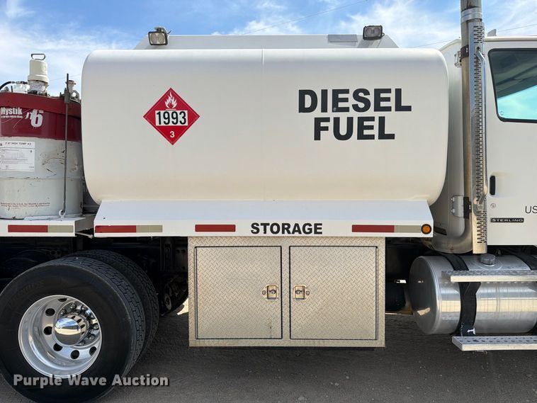 image for item FN3518 2005 Sterling L7500 Series fuel / lube truck