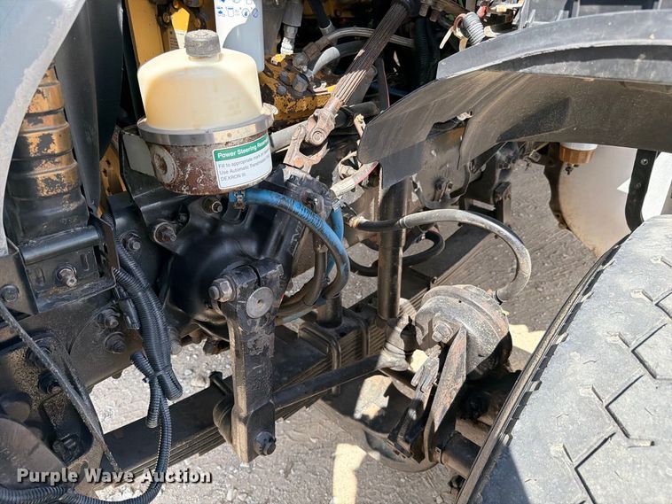 image for item FN3518 2005 Sterling L7500 Series fuel / lube truck