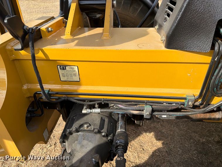 image for item FN3520 2014 Caterpillar TL943C telehandler