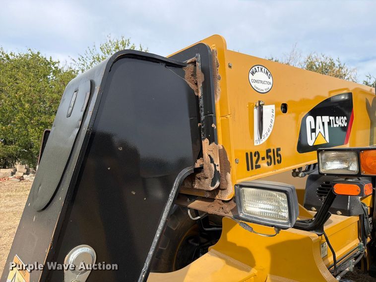 image for item FN3520 2014 Caterpillar TL943C telehandler
