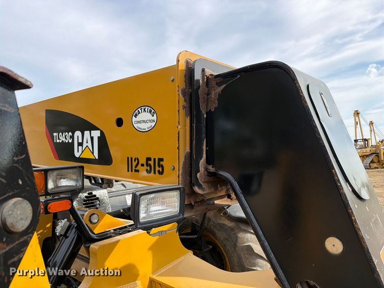 image for item FN3520 2014 Caterpillar TL943C telehandler