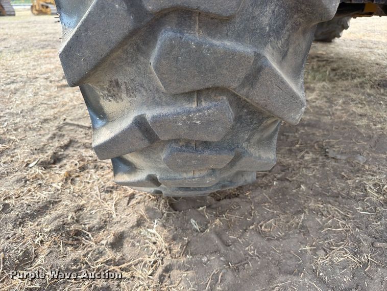 image for item FN3520 2014 Caterpillar TL943C telehandler