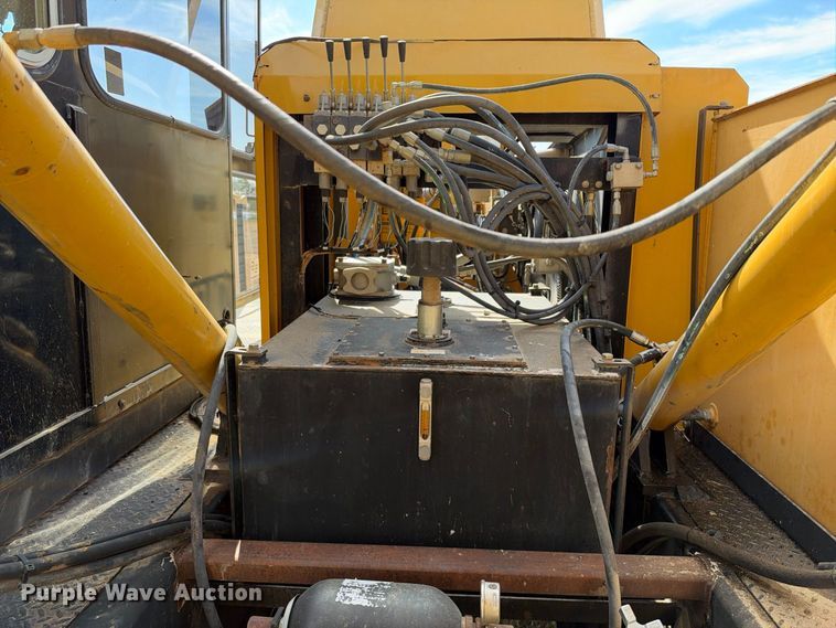2016 Wolfe 8000