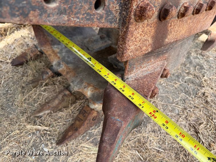 image for item FN3522 2013 Wolfe Man 8000 bucket wheel trencher