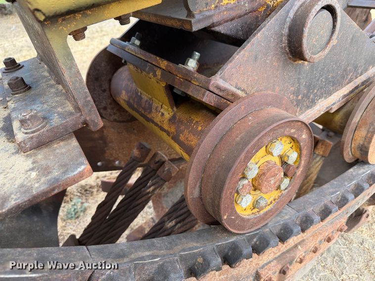 image for item FN3522 2013 Wolfe Man 8000 bucket wheel trencher