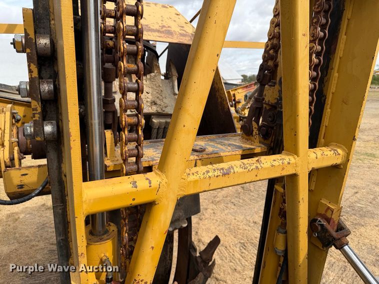 image for item FN3522 2013 Wolfe Man 8000 bucket wheel trencher