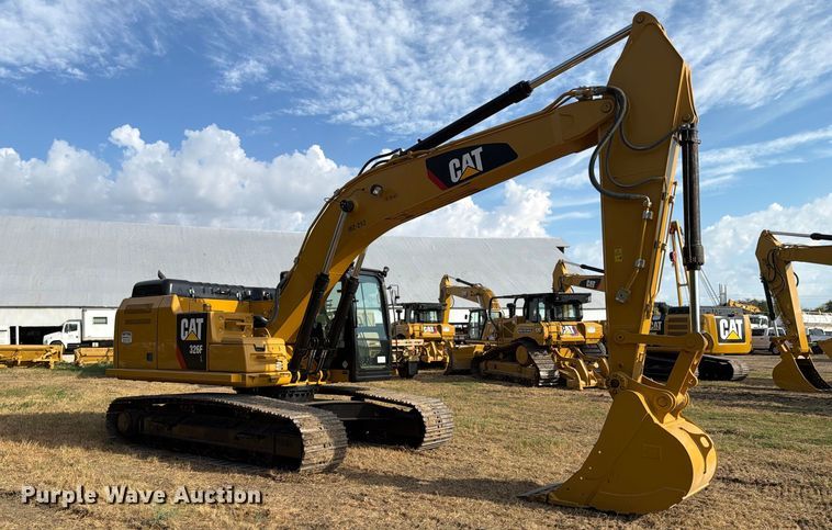 image for item FN3523 2019 Caterpillar 326F L excavator