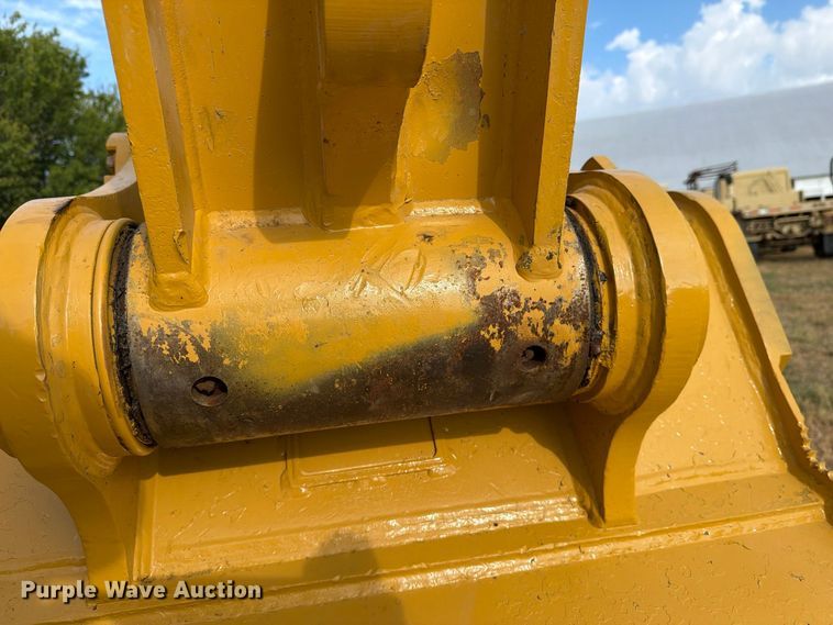 image for item FN3523 2019 Caterpillar 326F L excavator