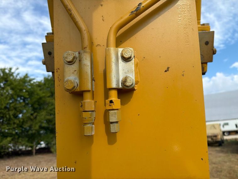 image for item FN3523 2019 Caterpillar 326F L excavator