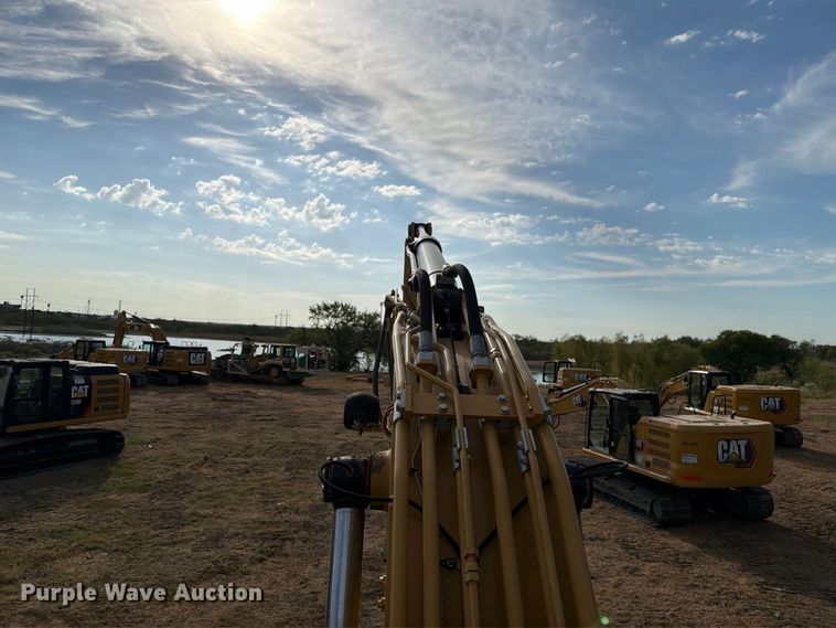 image for item FN3523 2019 Caterpillar 326F L excavator