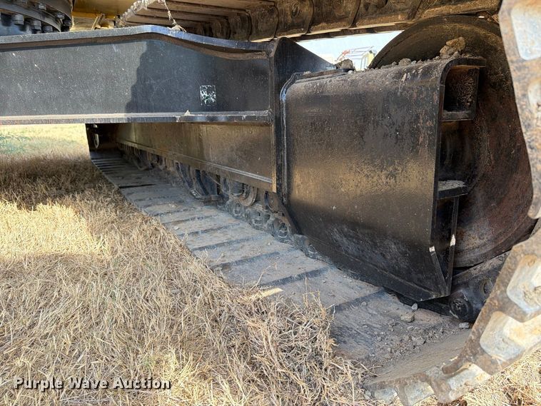 image for item FN3523 2019 Caterpillar 326F L excavator