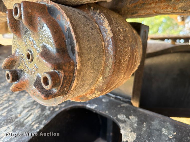 image for item FN3523 2019 Caterpillar 326F L excavator
