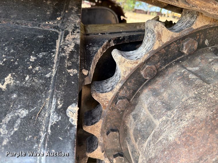 image for item FN3523 2019 Caterpillar 326F L excavator