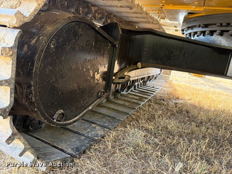 image for item FN3523 2019 Caterpillar 326F L excavator