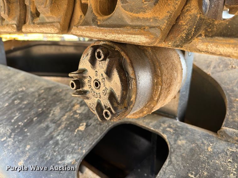 image for item FN3523 2019 Caterpillar 326F L excavator