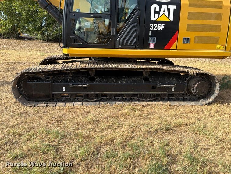 image for item FN3523 2019 Caterpillar 326F L excavator