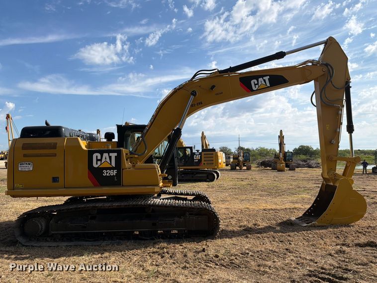 image for item FN3524 2019 Caterpillar 326F L excavator