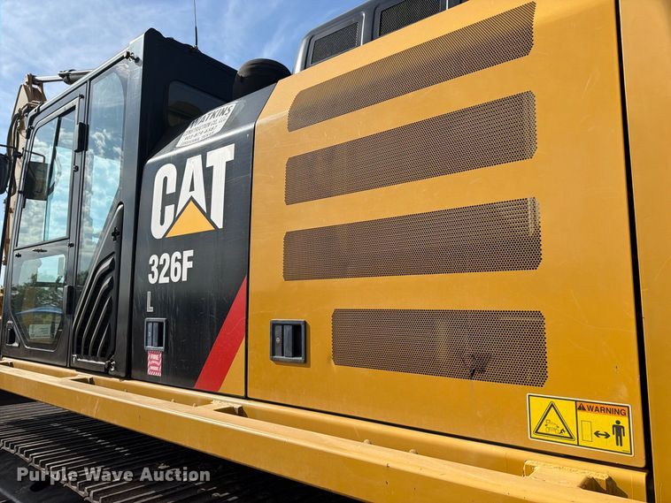 image for item FN3524 2019 Caterpillar 326F L excavator