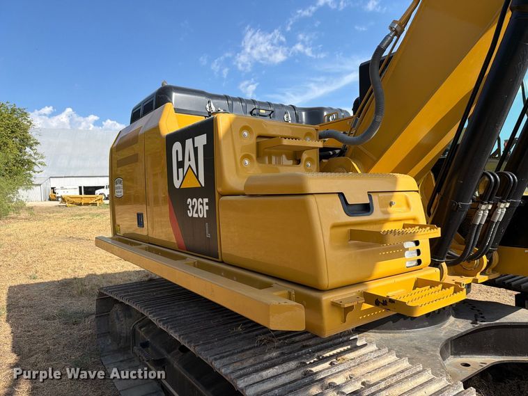 image for item FN3524 2019 Caterpillar 326F L excavator