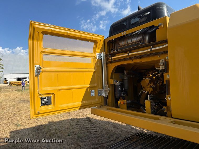 image for item FN3524 2019 Caterpillar 326F L excavator
