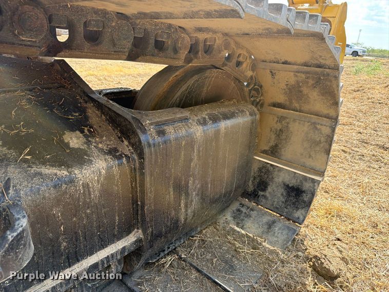 image for item FN3524 2019 Caterpillar 326F L excavator
