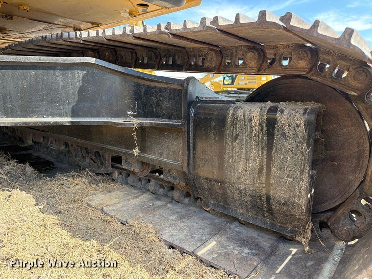 image for item FN3524 2019 Caterpillar 326F L excavator