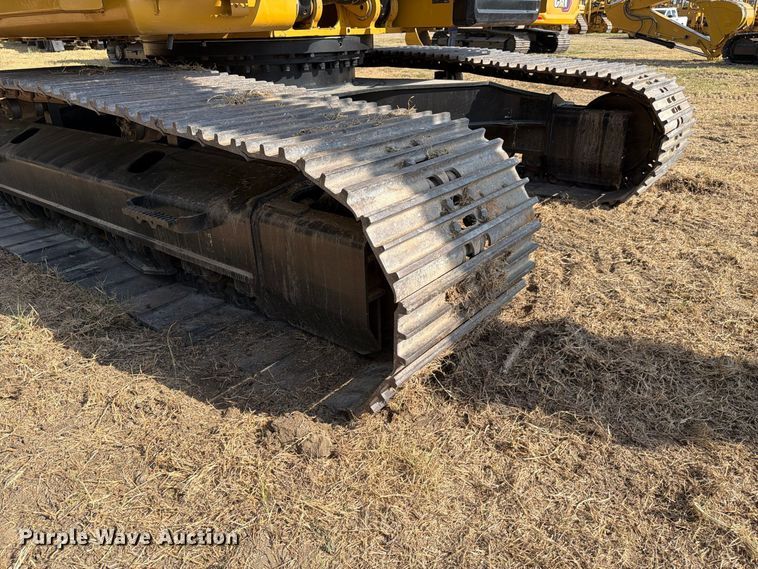 image for item FN3524 2019 Caterpillar 326F L excavator