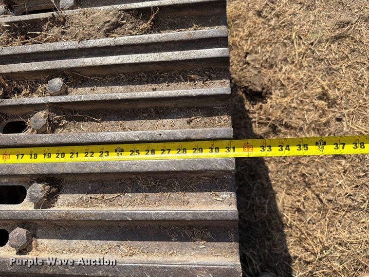 image for item FN3524 2019 Caterpillar 326F L excavator