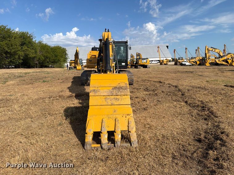 image for item FN3525 2019 Caterpillar 326F L excavator