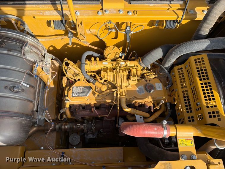 image for item FN3525 2019 Caterpillar 326F L excavator