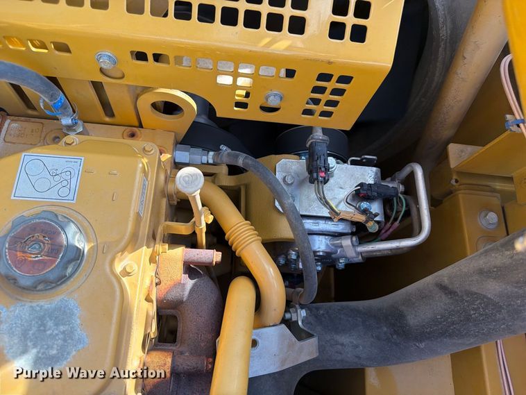 image for item FN3525 2019 Caterpillar 326F L excavator