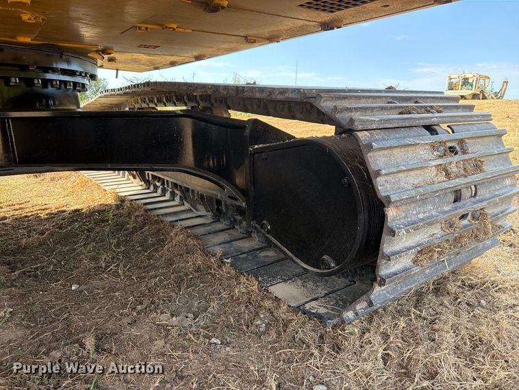 image for item FN3525 2019 Caterpillar 326F L excavator