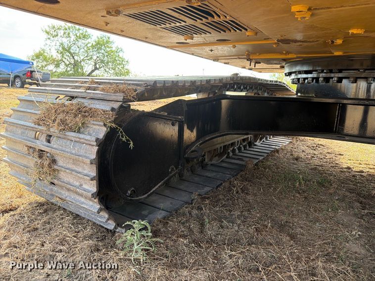 image for item FN3525 2019 Caterpillar 326F L excavator
