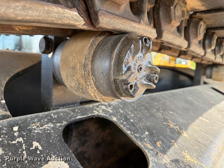 image for item FN3525 2019 Caterpillar 326F L excavator