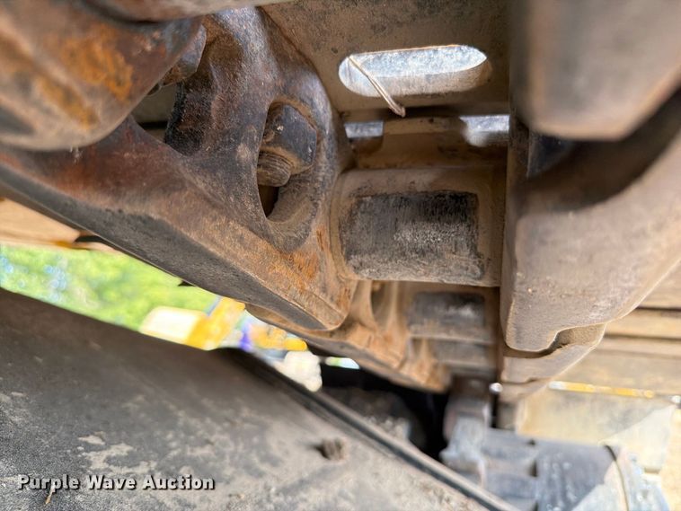 image for item FN3525 2019 Caterpillar 326F L excavator