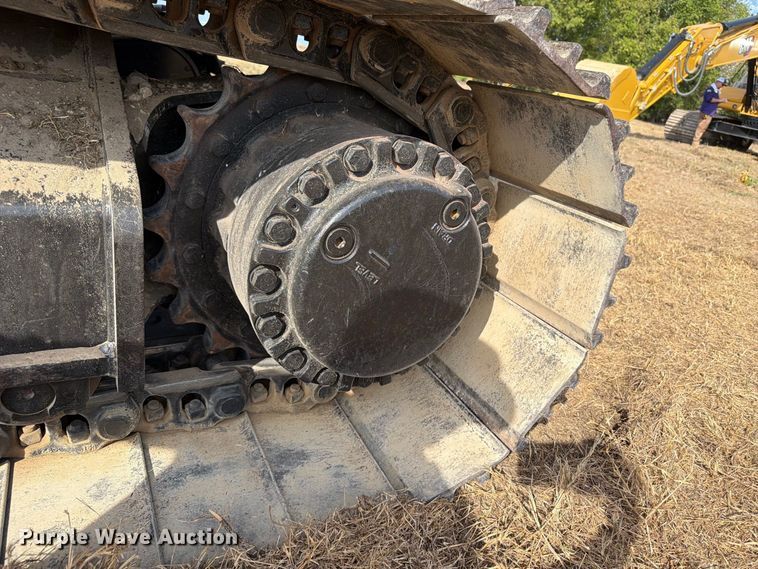 image for item FN3525 2019 Caterpillar 326F L excavator