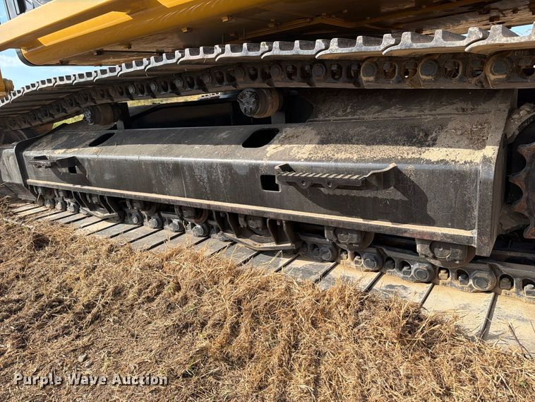 image for item FN3525 2019 Caterpillar 326F L excavator