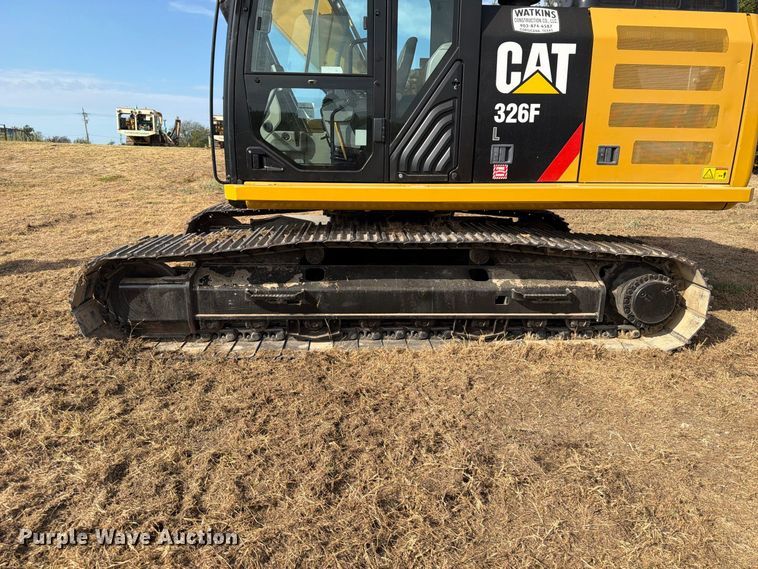 image for item FN3525 2019 Caterpillar 326F L excavator