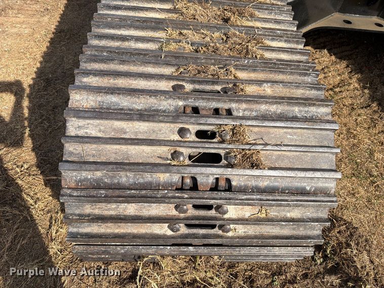 image for item FN3525 2019 Caterpillar 326F L excavator
